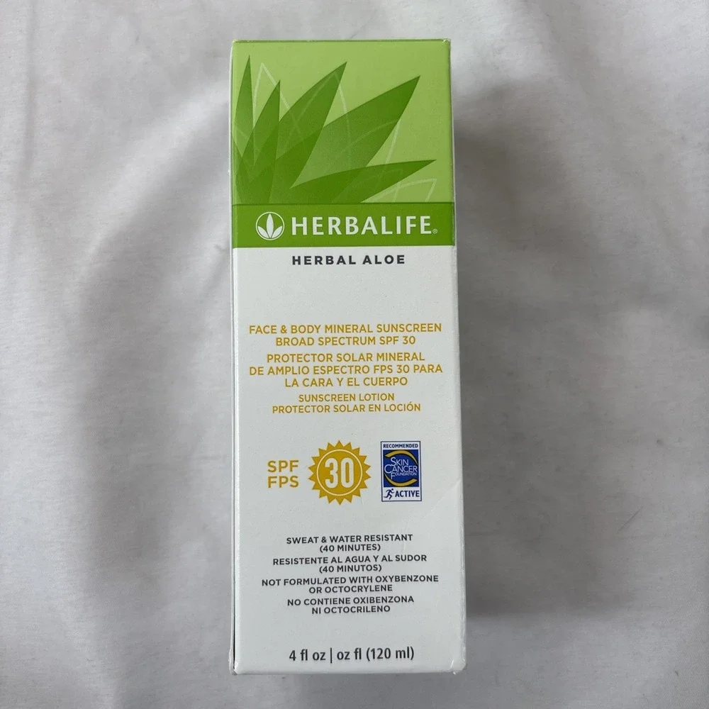 Herbalife‎ Herbal Aloe Face & Body Mineral Sunscreen SPF 30 4oz. SEALED